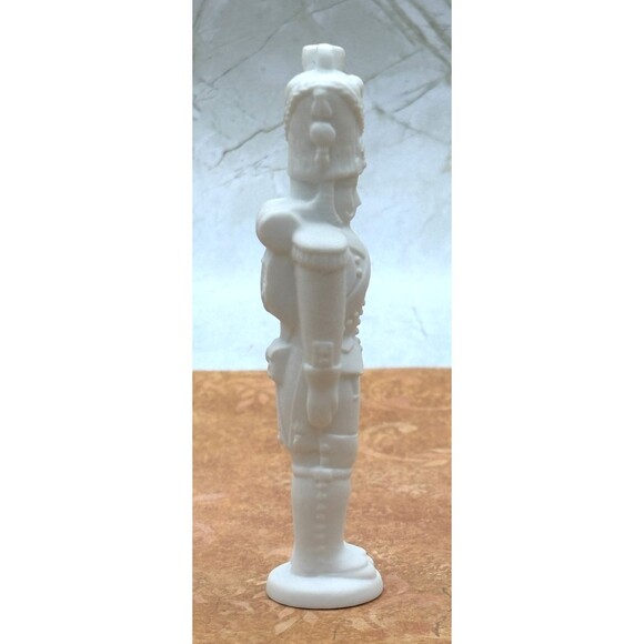 Porcelaines Bernardaud Holiday Ornament Toy Soldier Guard Limoges White Orig Box - Picture 8 of 15